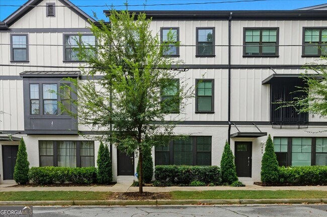 Primary Photo - 2030 Main St NW