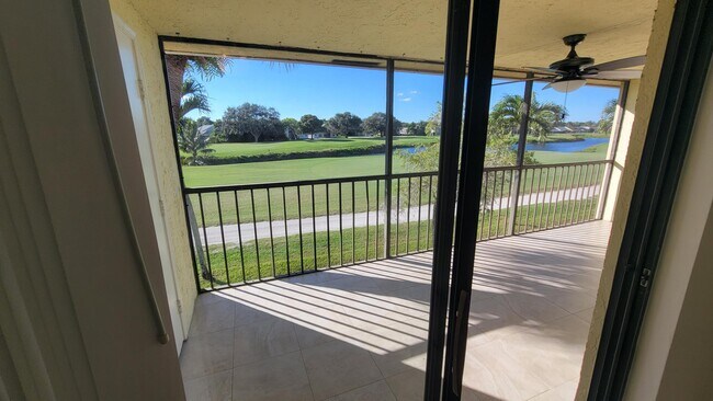 Building Photo - 1072 Keystone Dr