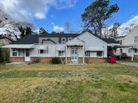 Building Photo - Newly Updated Four Bedroom Home