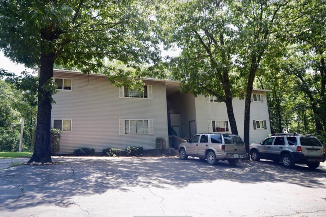 Building Photo - 100 Fox Ridge Rd