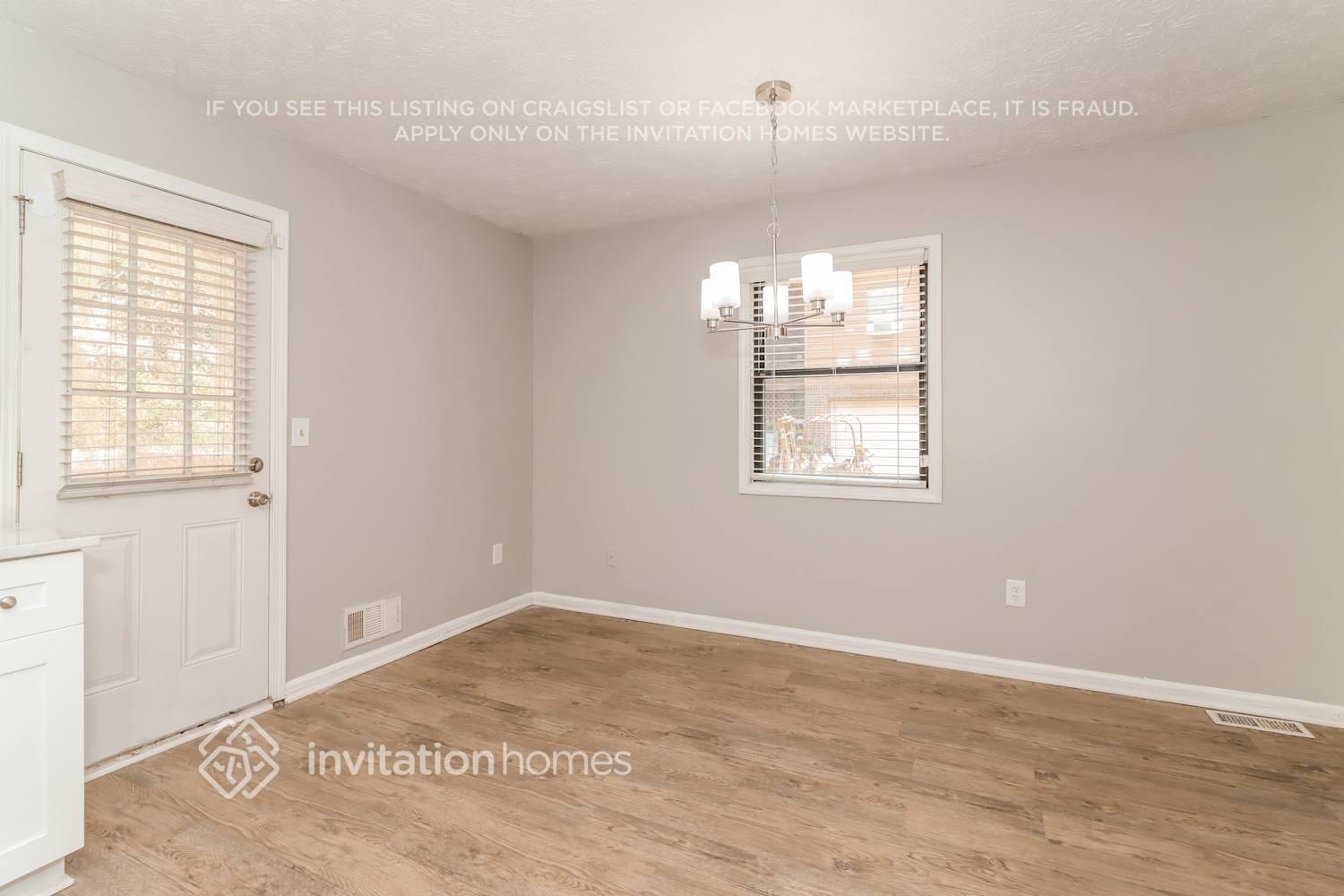 Building Photo - 3096 Beaver Dr