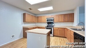 Building Photo - 10602 Weathering Run