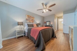 Building Photo - 7511 Pilot Cove Ct