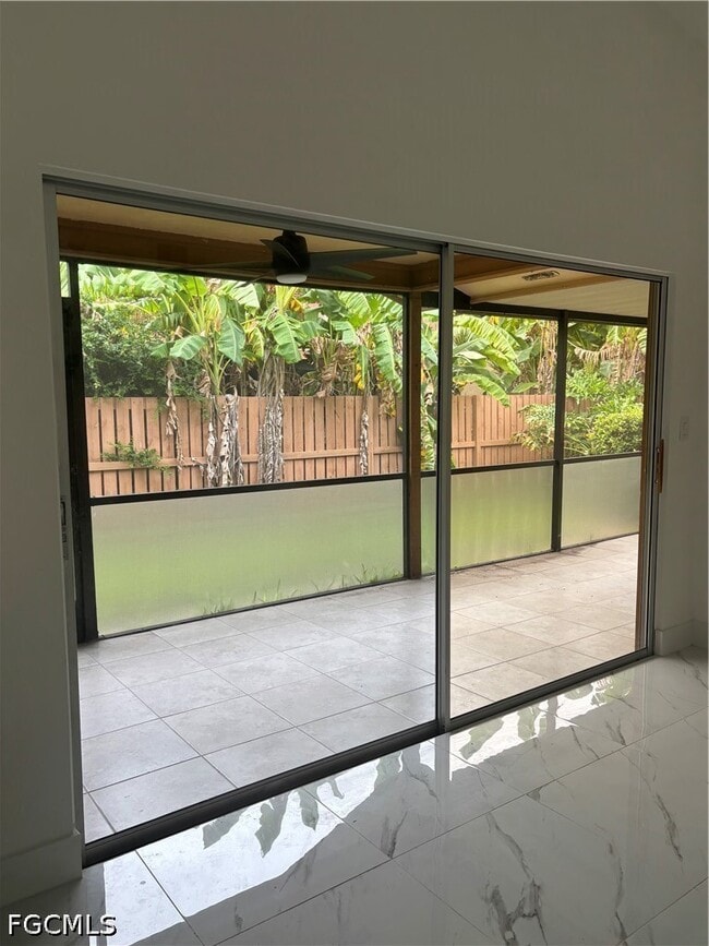 Building Photo - 6497 Royal Woods Dr