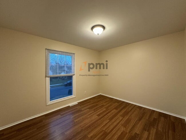 Building Photo - 2217 Yorktowne Dr