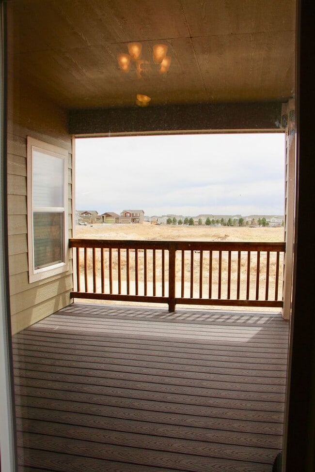 Building Photo - 6 Bed/3 Bath Rancher Close to to the North Side Hospitals