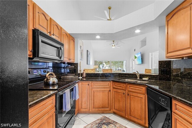 Building Photo - 760 Wiggins Lake Dr