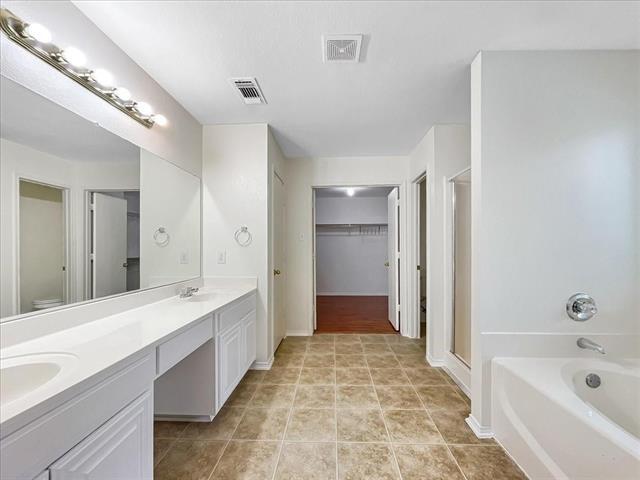 Building Photo - 2328 Heads And Tails Ln