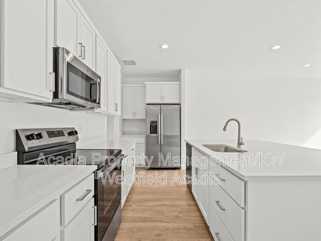 Building Photo - 232 E 860 S