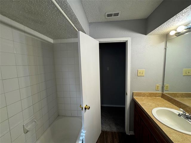 Building Photo - 2414 W Northgate Dr