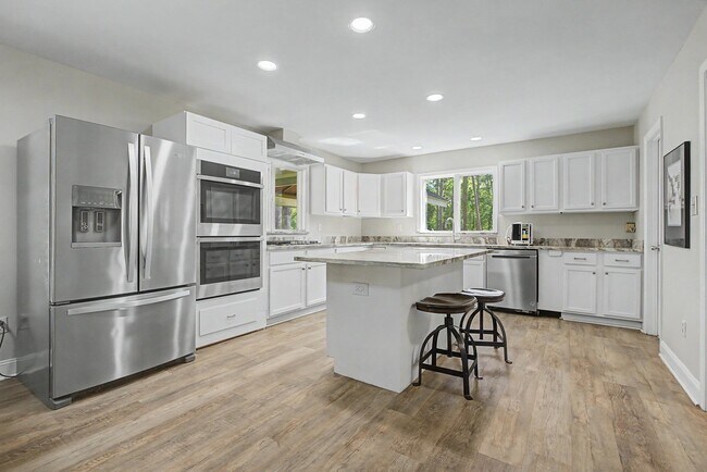 Building Photo - 3308 Gallant Fox Trail