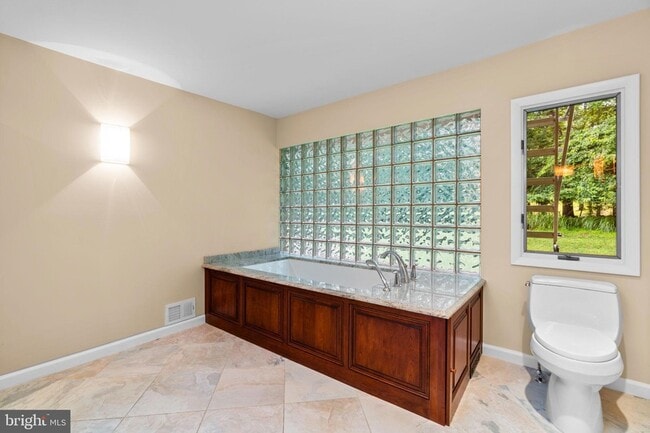 Building Photo - 4233 Buckskin Wood Dr
