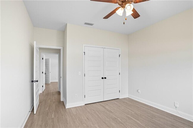 Building Photo - 128 Allie Lp