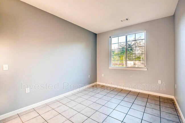 Building Photo - 10487 W Hampden Ave