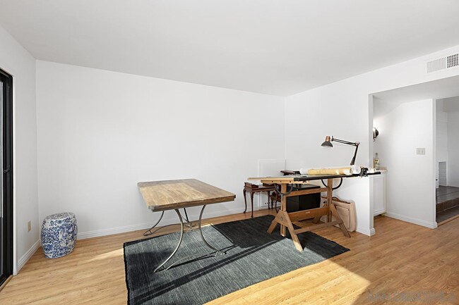 Building Photo - 6605 Caminito Scioto