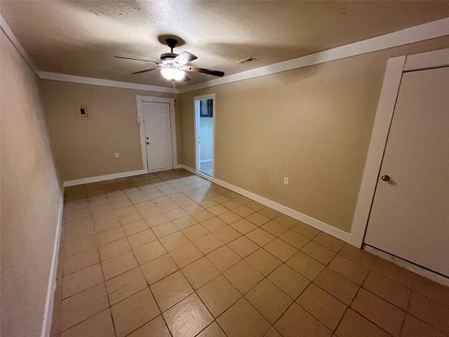 Building Photo - 422 Bella St