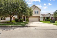 Building Photo - 157 Carmel Dr