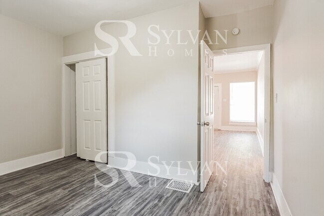 Building Photo - Coming HOME never felt so good!