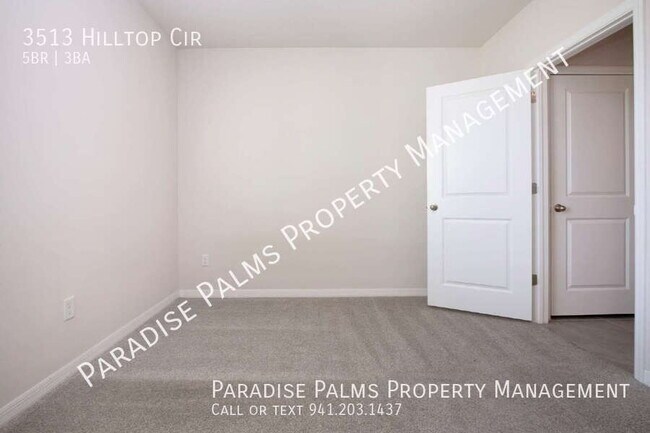 Building Photo - 3513 Hilltop Cir