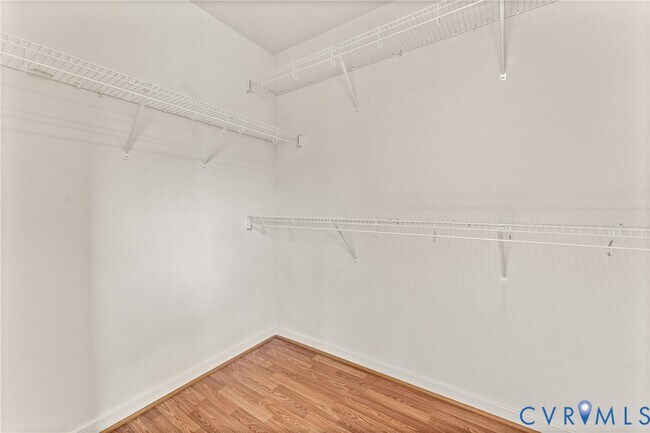 Building Photo - 3904 Village Townes Walk