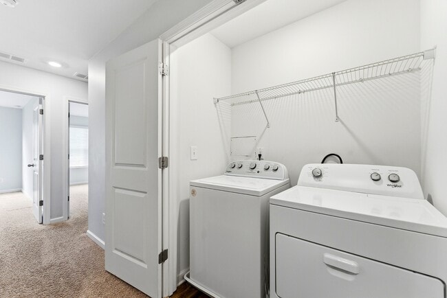 Building Photo - 3068 Tarian Way