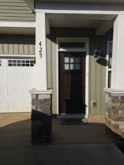 Building Photo - 425 Bee Cv Wy