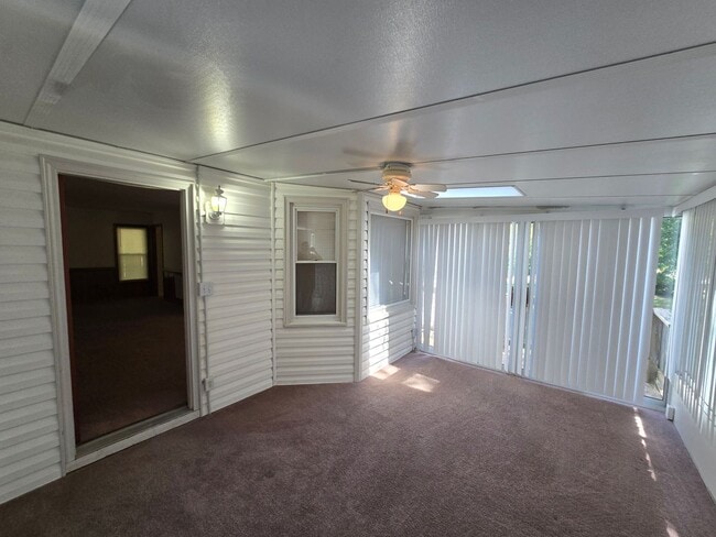 Building Photo - 4 BEDROOM IN CHESTERFIELD COUNTY all viewi...