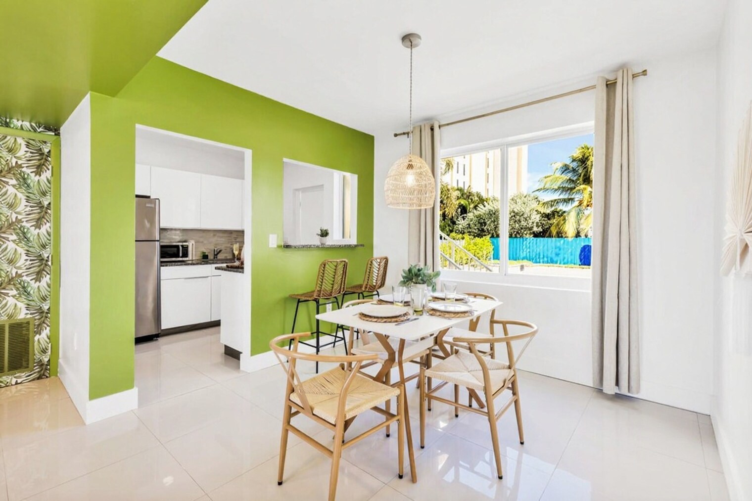 Building Photo - 809 S Ocean Dr