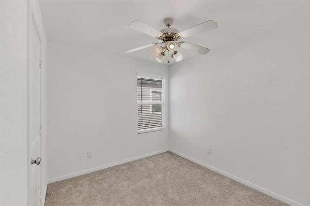 Building Photo - 918 Grebe Dr