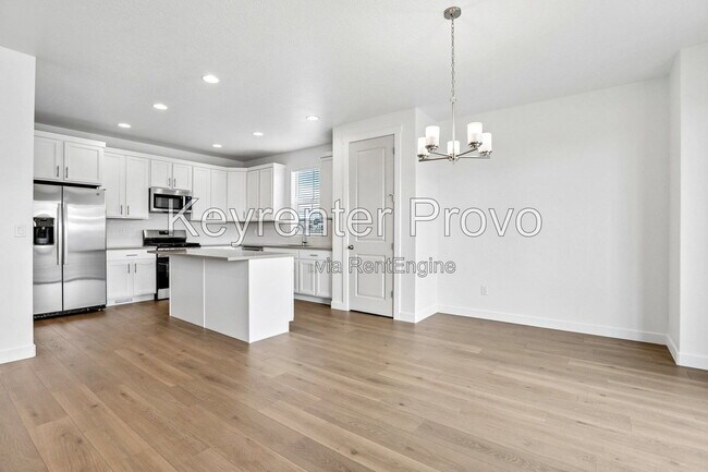 Building Photo - 2568 N 3670 W