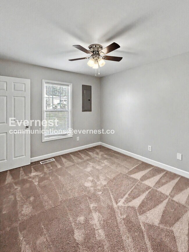 Building Photo - 2320 Spaugh Ct