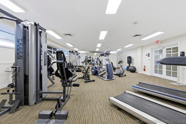 Building Photo - 3520 S Ocean Blvd