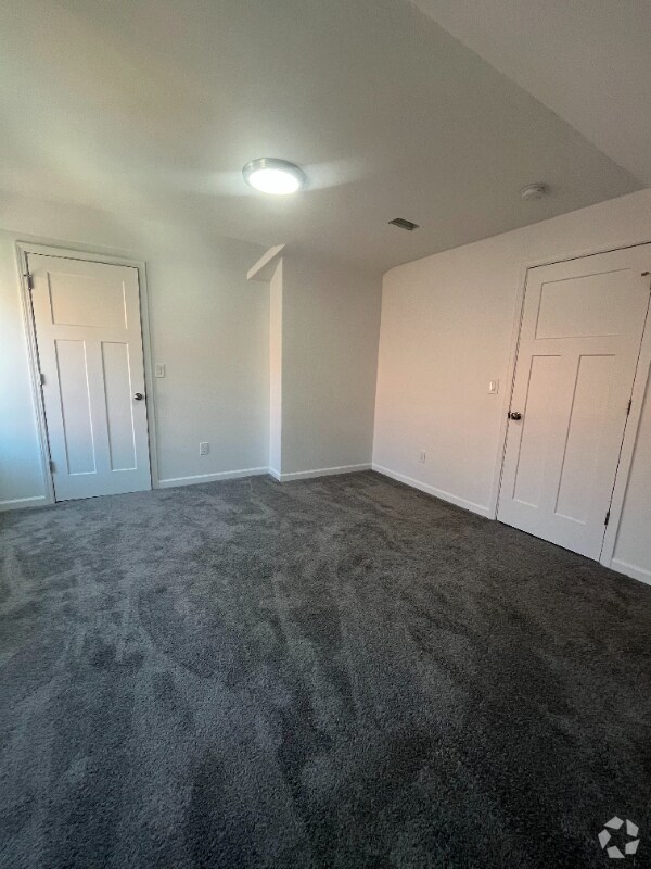 Building Photo - 1035 Rutledge Ave