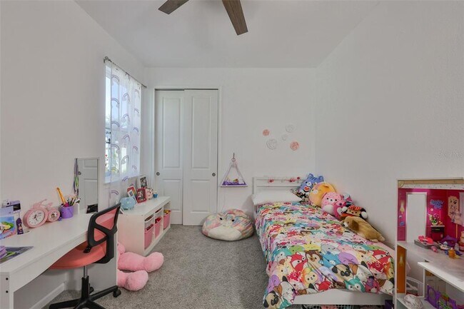 Building Photo - 11520 Cedar Valley Dr