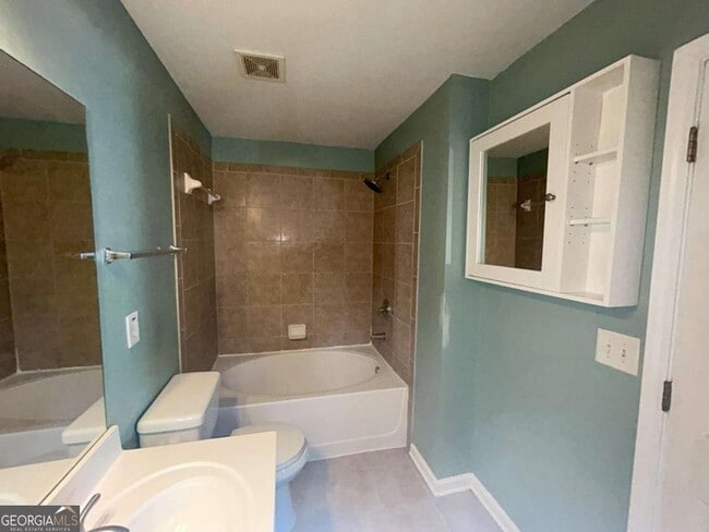 Building Photo - 1008 Prestwyck Ct