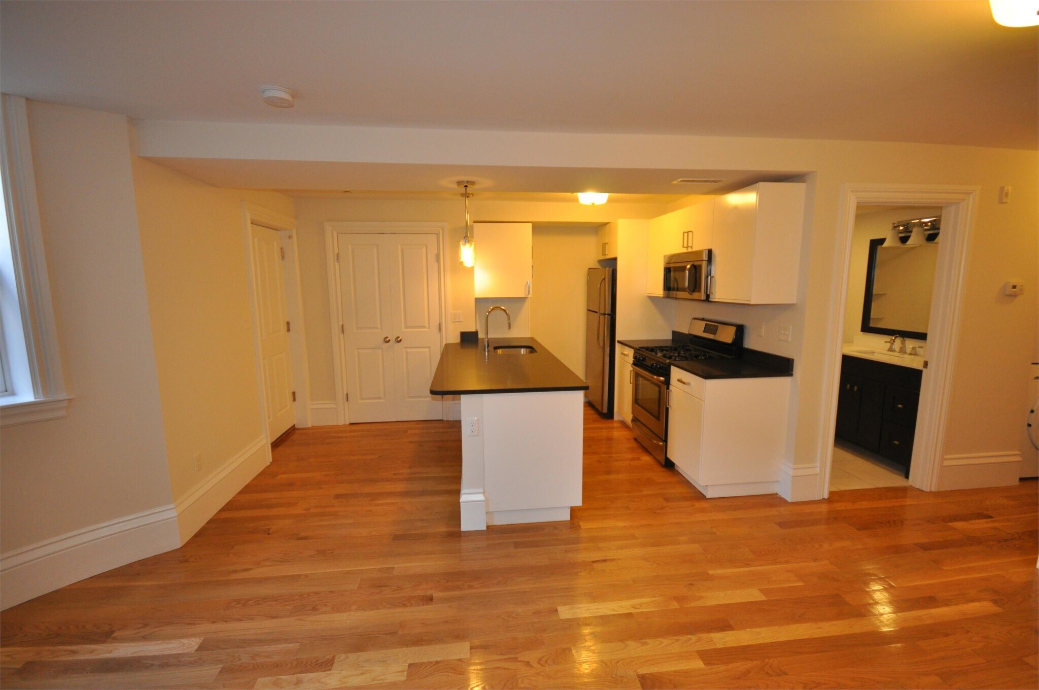 Building Photo - 655 Massachusetts Ave