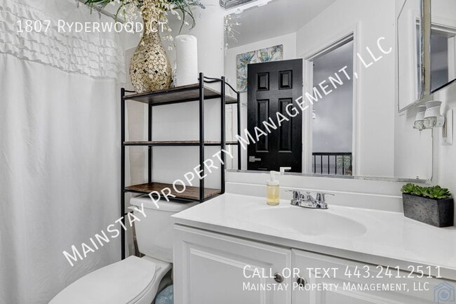 Building Photo - 1807 Ryderwood Ct