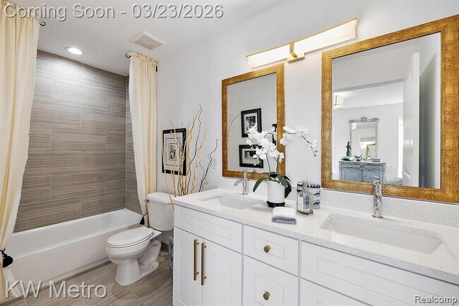 Building Photo - 5931 Stella Dr