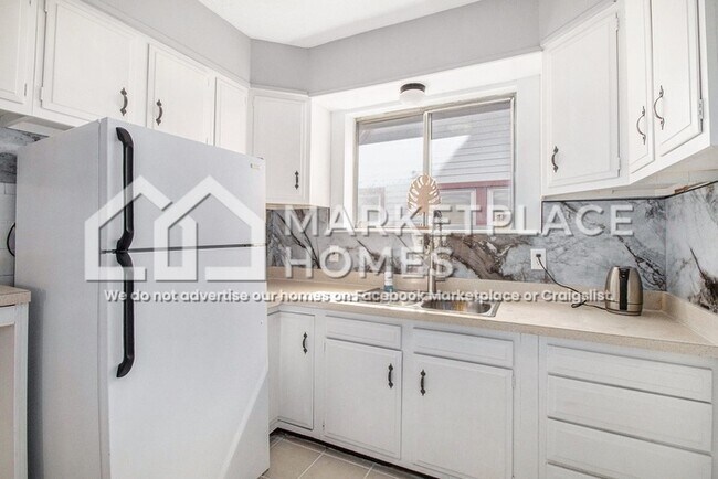 Building Photo - 14838 Griggs Ave