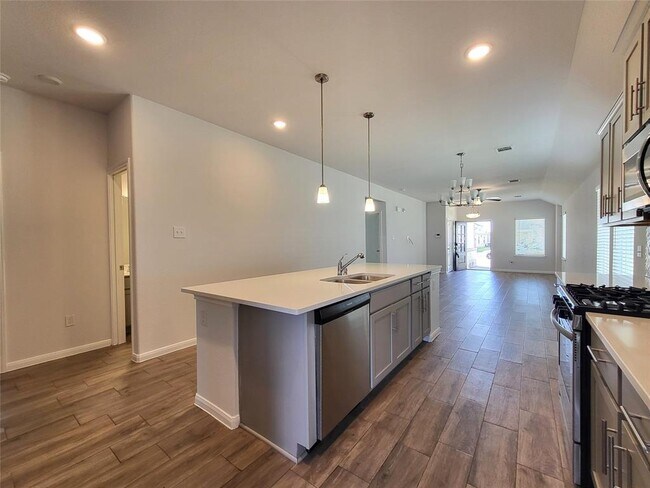 Building Photo - 1227 Marvista Ln
