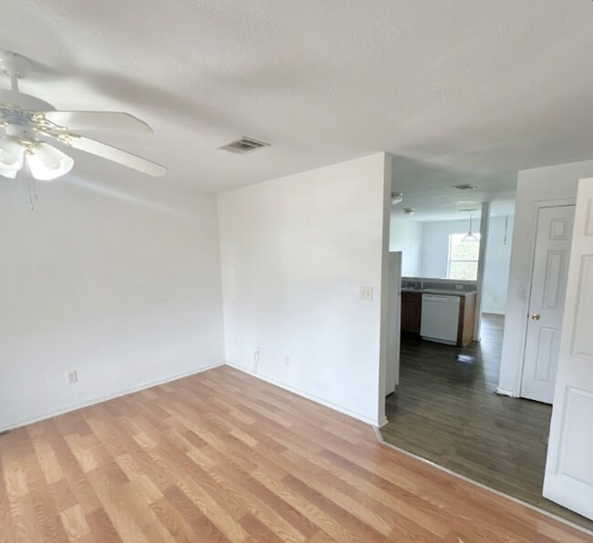 Building Photo - 3414 Cantabrian Dr