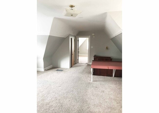 Building Photo - 2922 Jefferson Ave