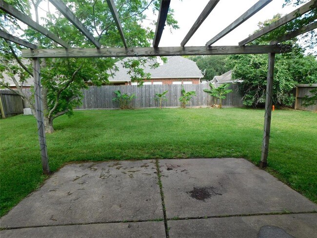 Building Photo - 2914 Bluegrass Ct