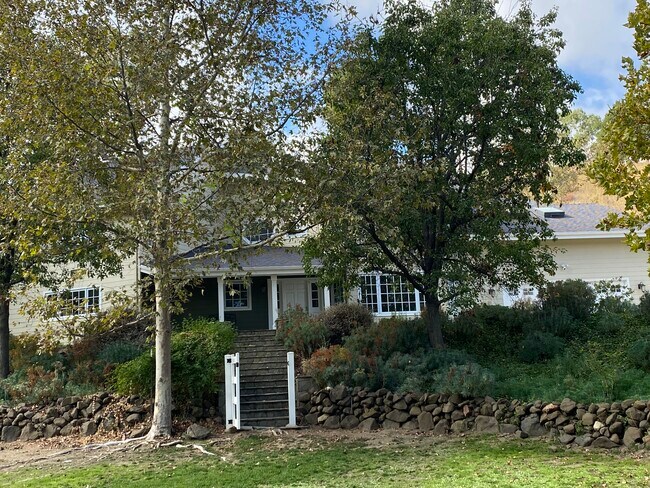 Building Photo - 30550 Mulholland Hwy