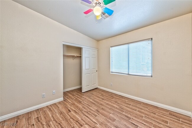 Building Photo - 132 Lemongold St