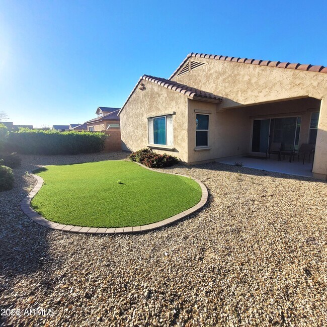 Building Photo - 25925 W Tonto Ln