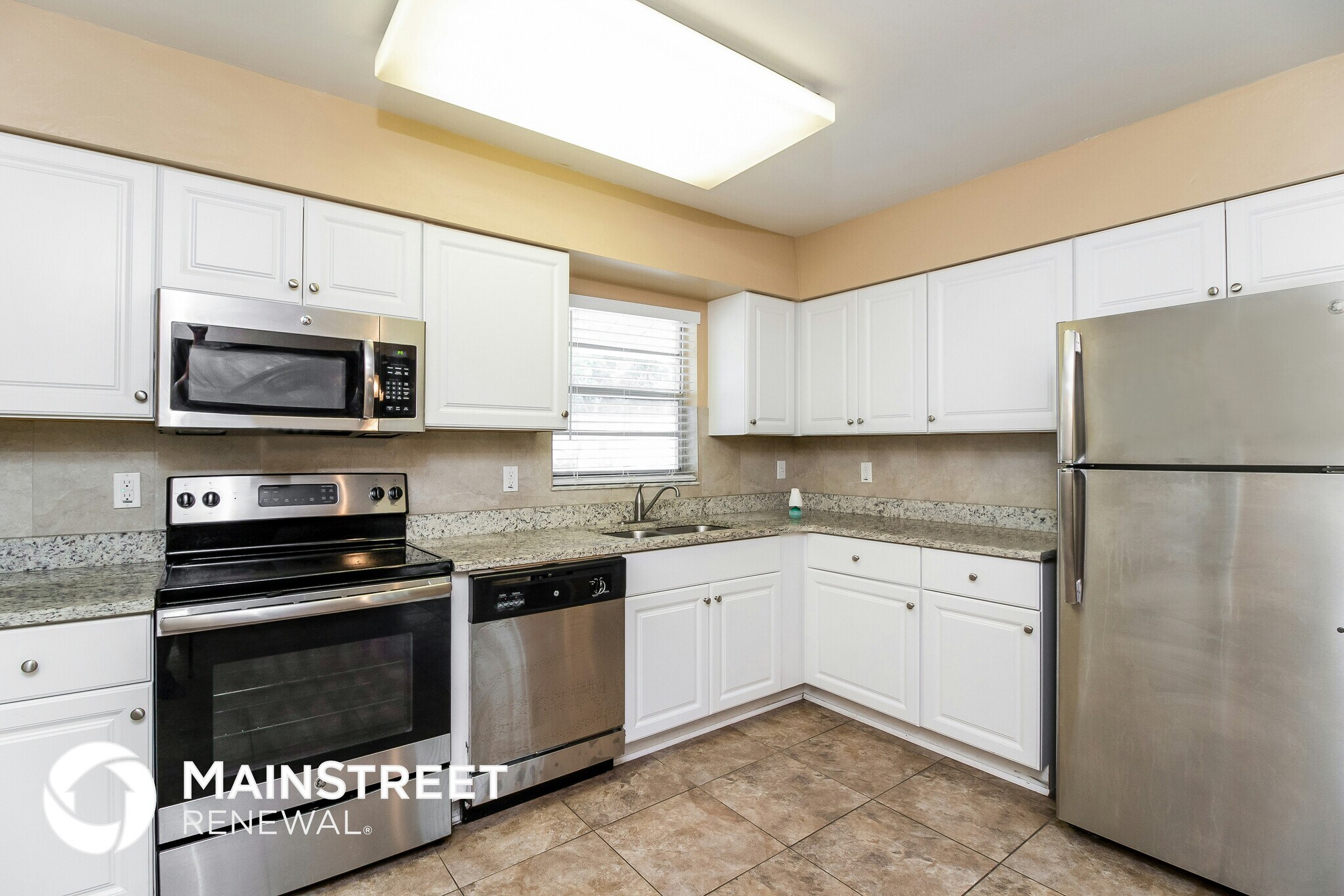 Building Photo - 515 65th Ave Dr W
