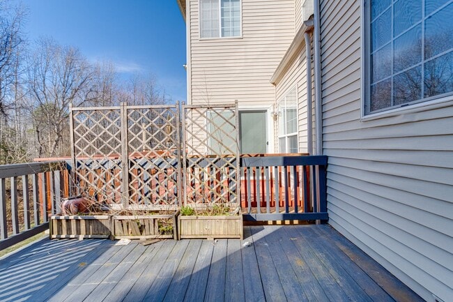 Building Photo - 1730 Bluffs Island Ct