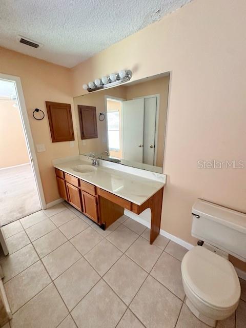 Building Photo - 587 Holbrook Cir