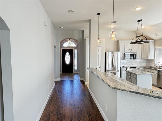 Building Photo - 6301 Calloway Dr